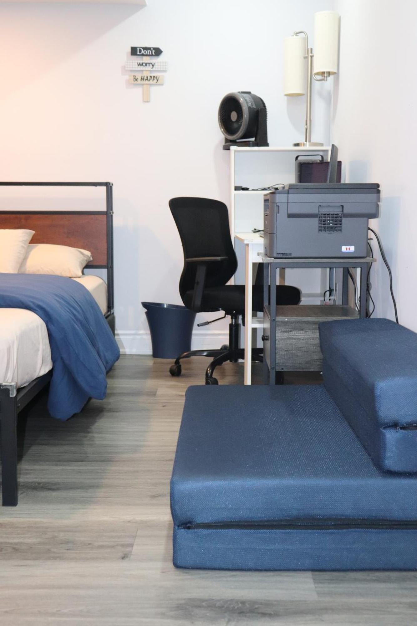 Garden 2 Bedroom Apt - Free Parking Wifi Laundry Workstation Brampton Exterior foto