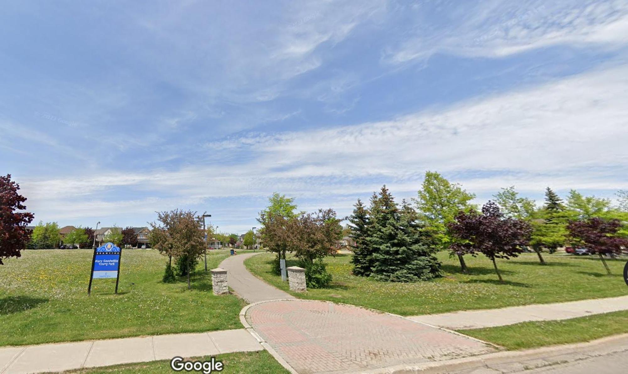Garden 2 Bedroom Apt - Free Parking Wifi Laundry Workstation Brampton Exterior foto